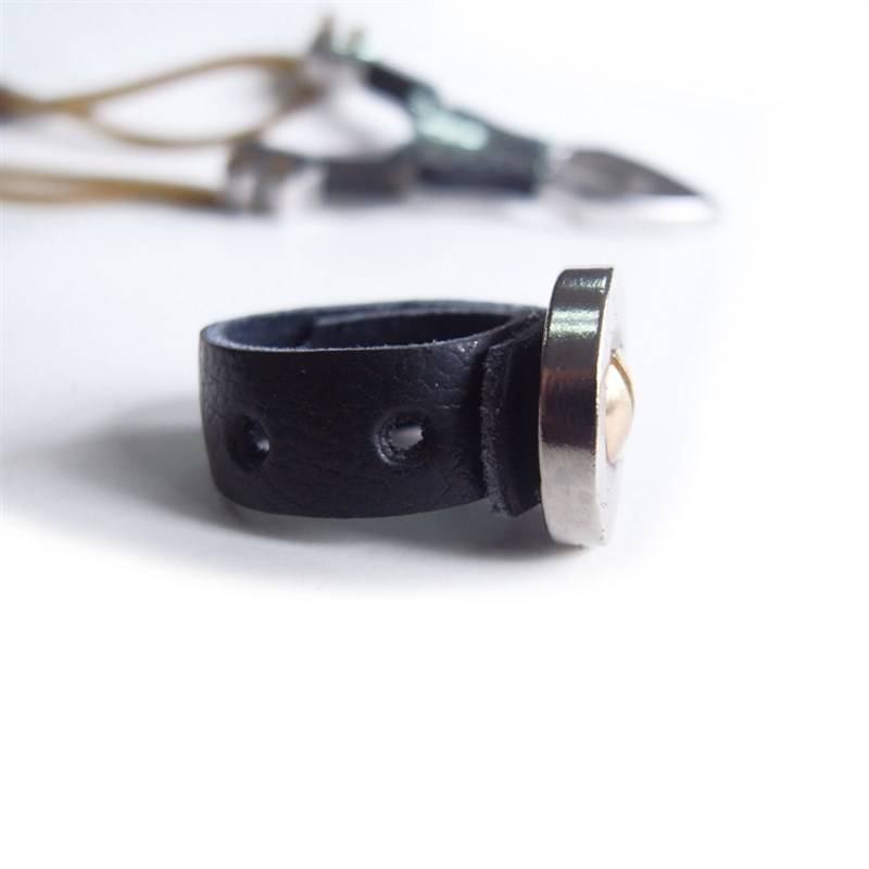 two and a diameter magnet black skin